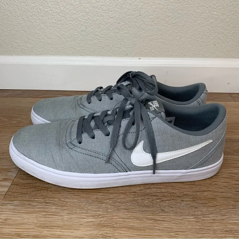Nike SB Solar Fit Men’s Gray Canvas Lace Up Sneakers
